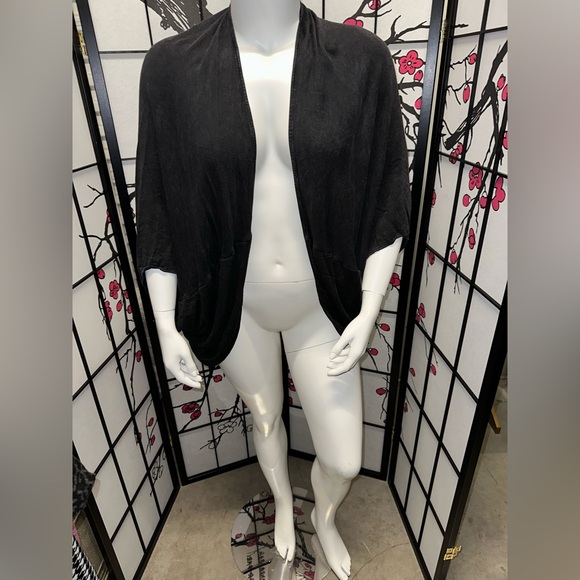 torrid Other - NWOT Black Mineral Wash Overpiece